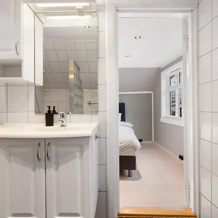 Dinbnb L 400m To Bryggen L Luxury L Bergenhouse L Fireplace