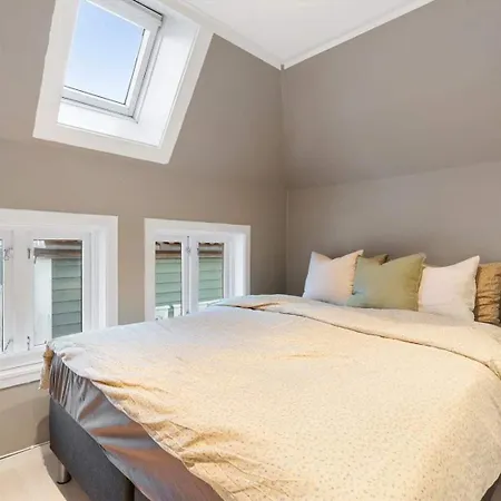 Dinbnb L 400m To Bryggen L Luxury L Bergenhouse L Fireplace Holiday home *