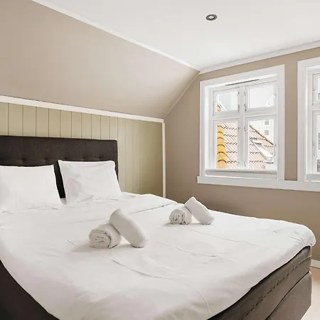 Dinbnb L 400m To Bryggen L Luxury L Bergenhouse L Fireplace Prázdninový dům Bergen